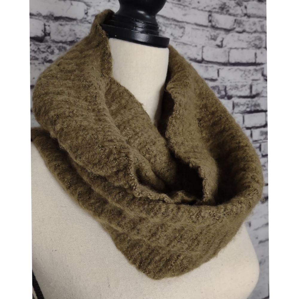 Infinity scarf - Picture 2 of 4